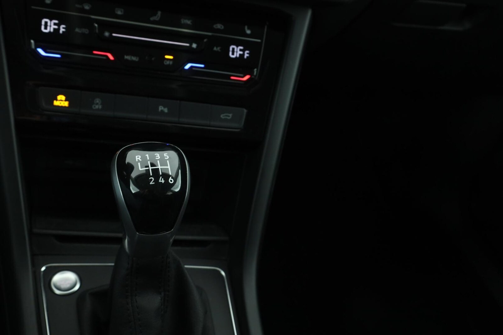 Volkswagen Touran – Bild 16
