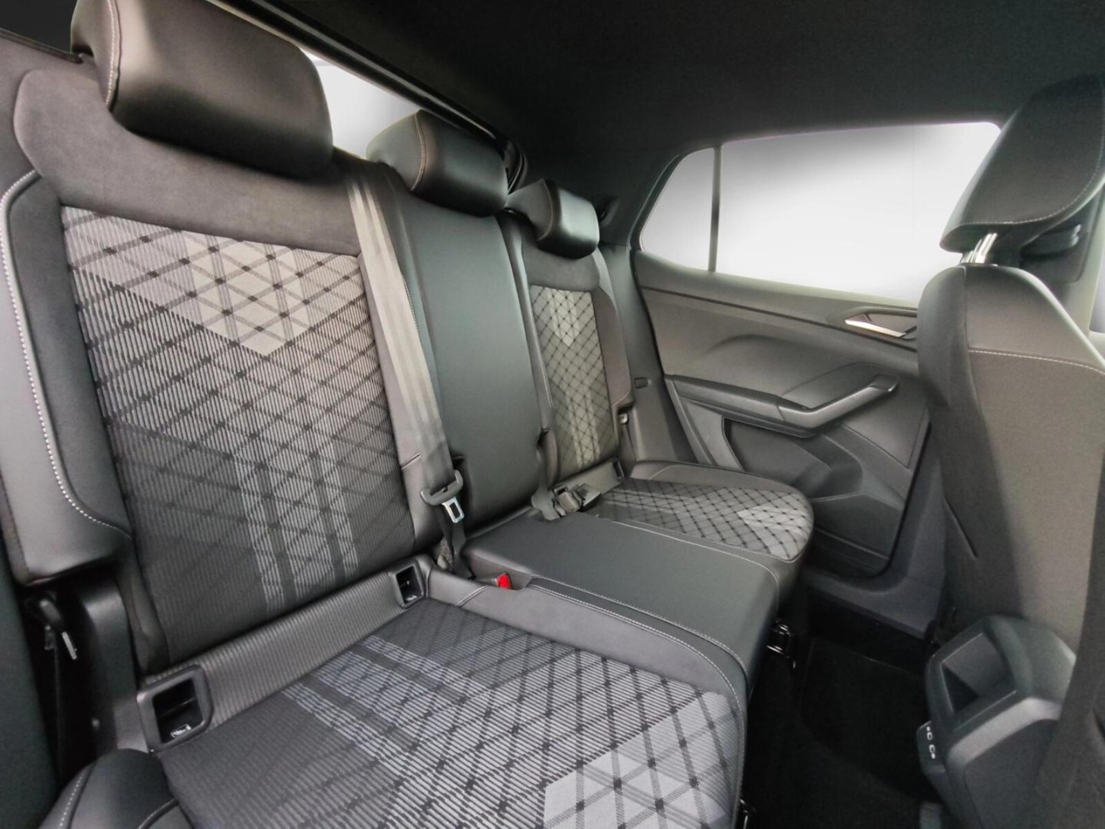 Volkswagen T-Cross – Bild 17