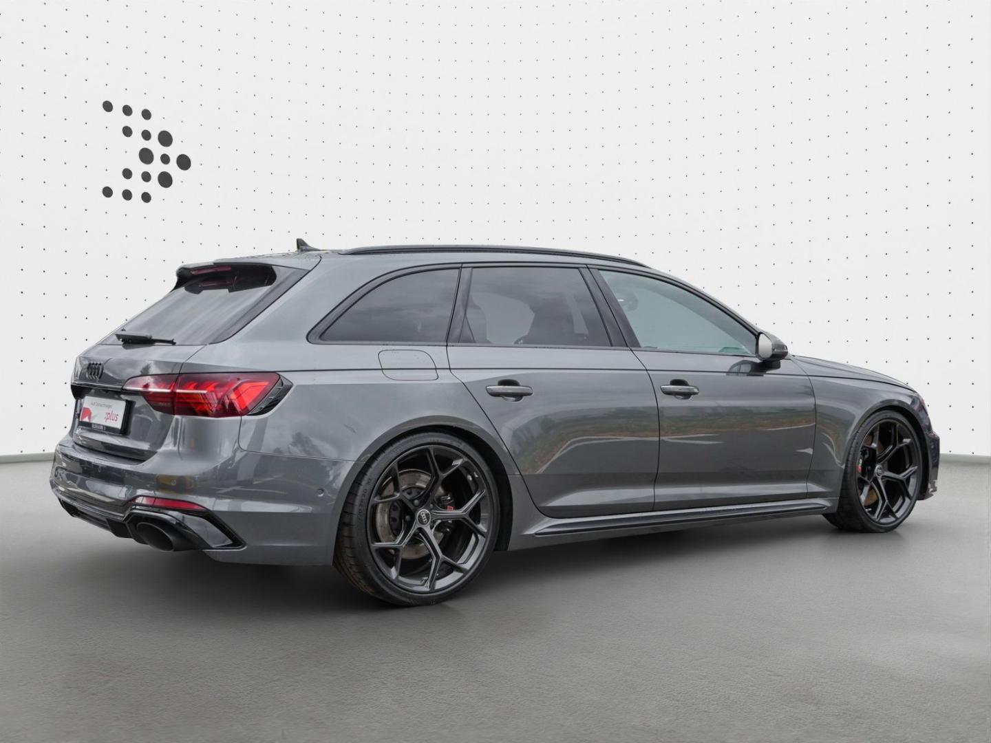 Image about Audi RS 4 Avant TFSI quattro tiptronic