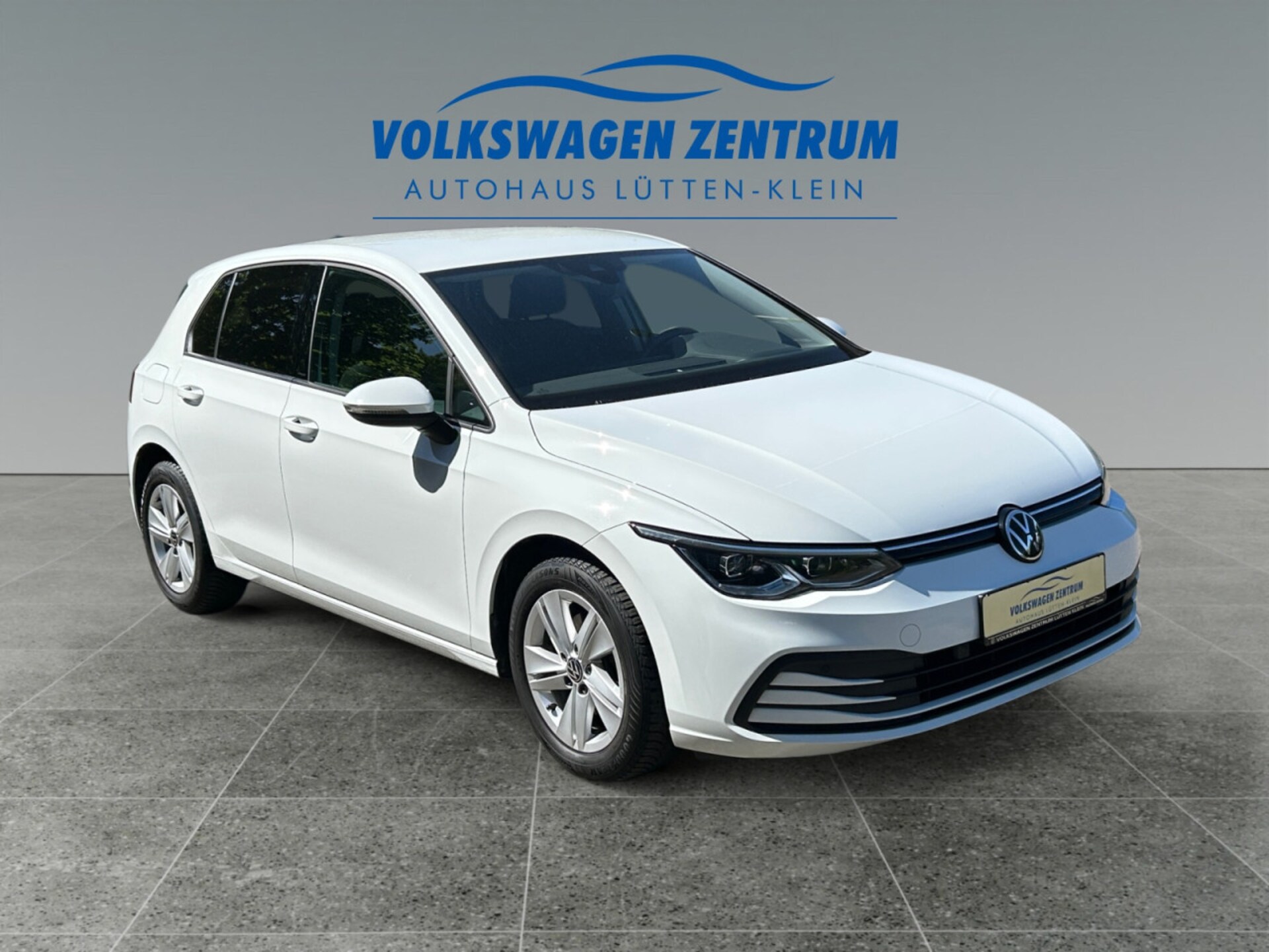 Volkswagen Golf Life