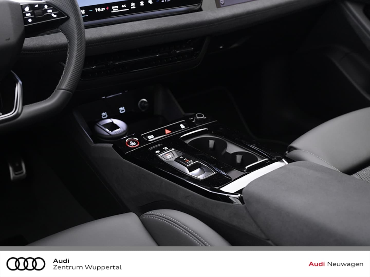 Bild über Audi S6 Sportback e-tron e-tron quattro 370 kW - für weitere Informationen kontaktieren Sie den Audi Partner