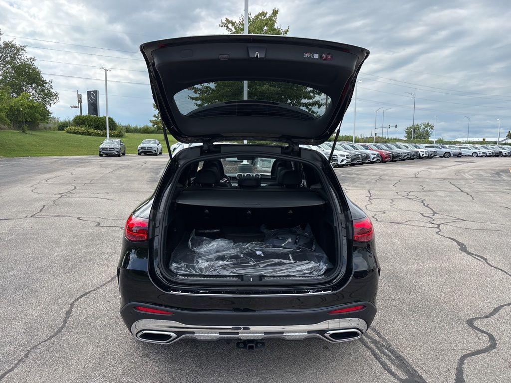 2025 Mercedes-Benz GLC Base - Photo 19