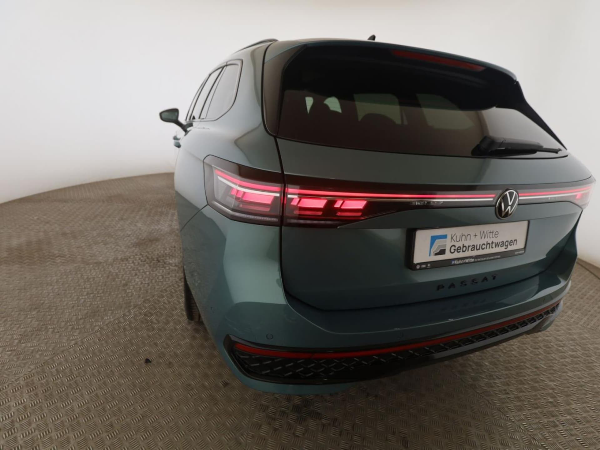 Volkswagen Passat R-Line