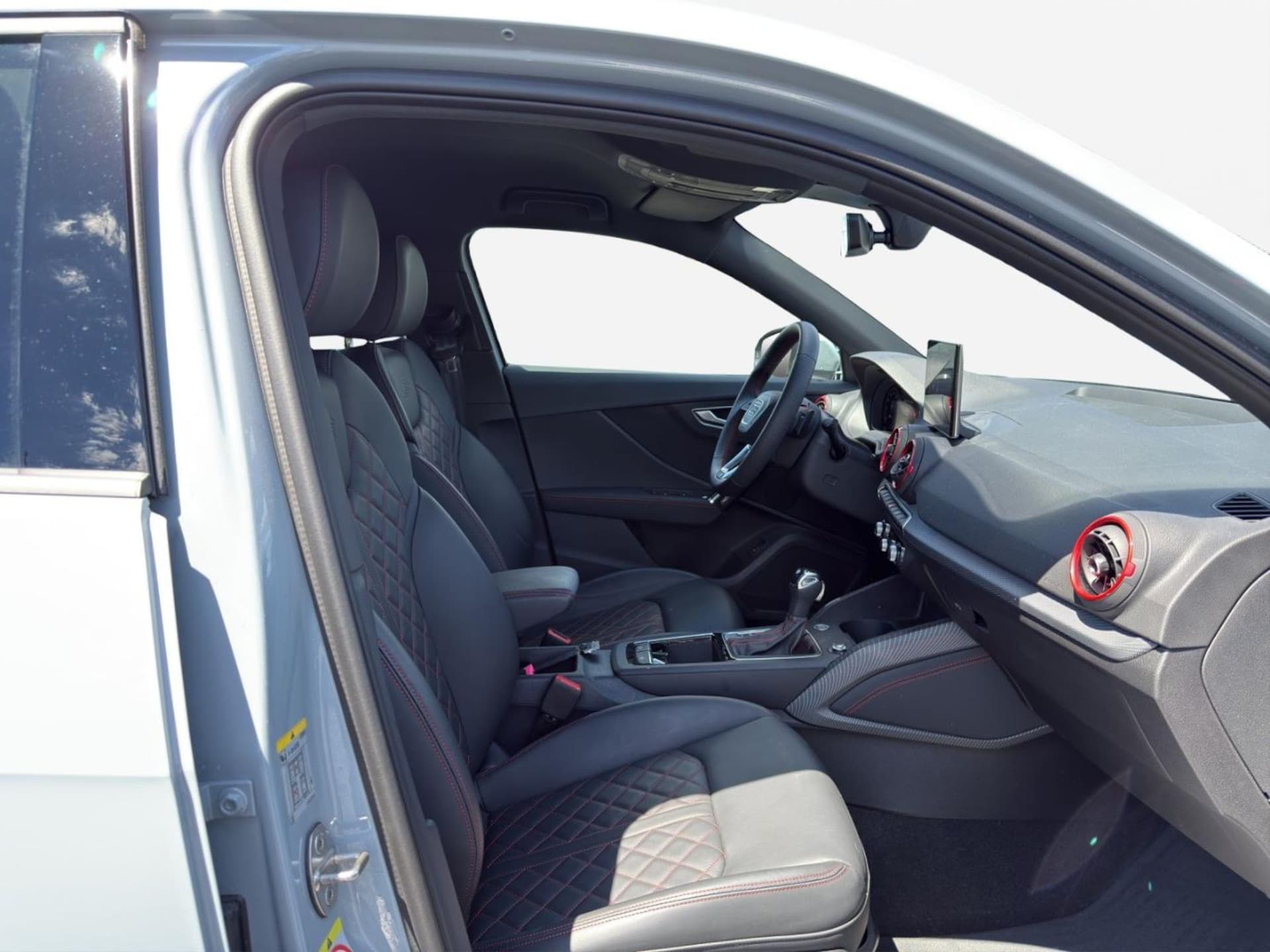 Audi Q2 S line
