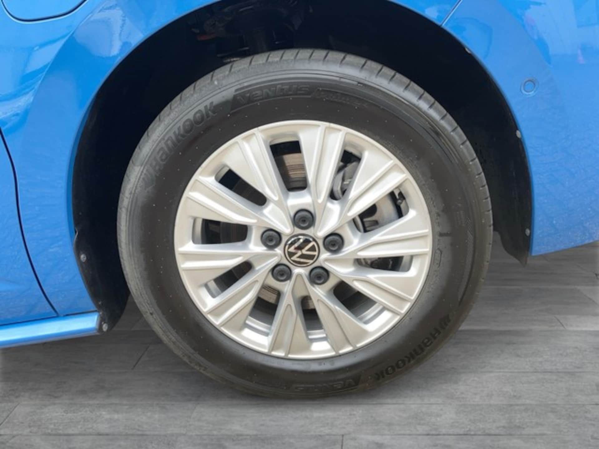 Volkswagen Multivan Basis-Modell