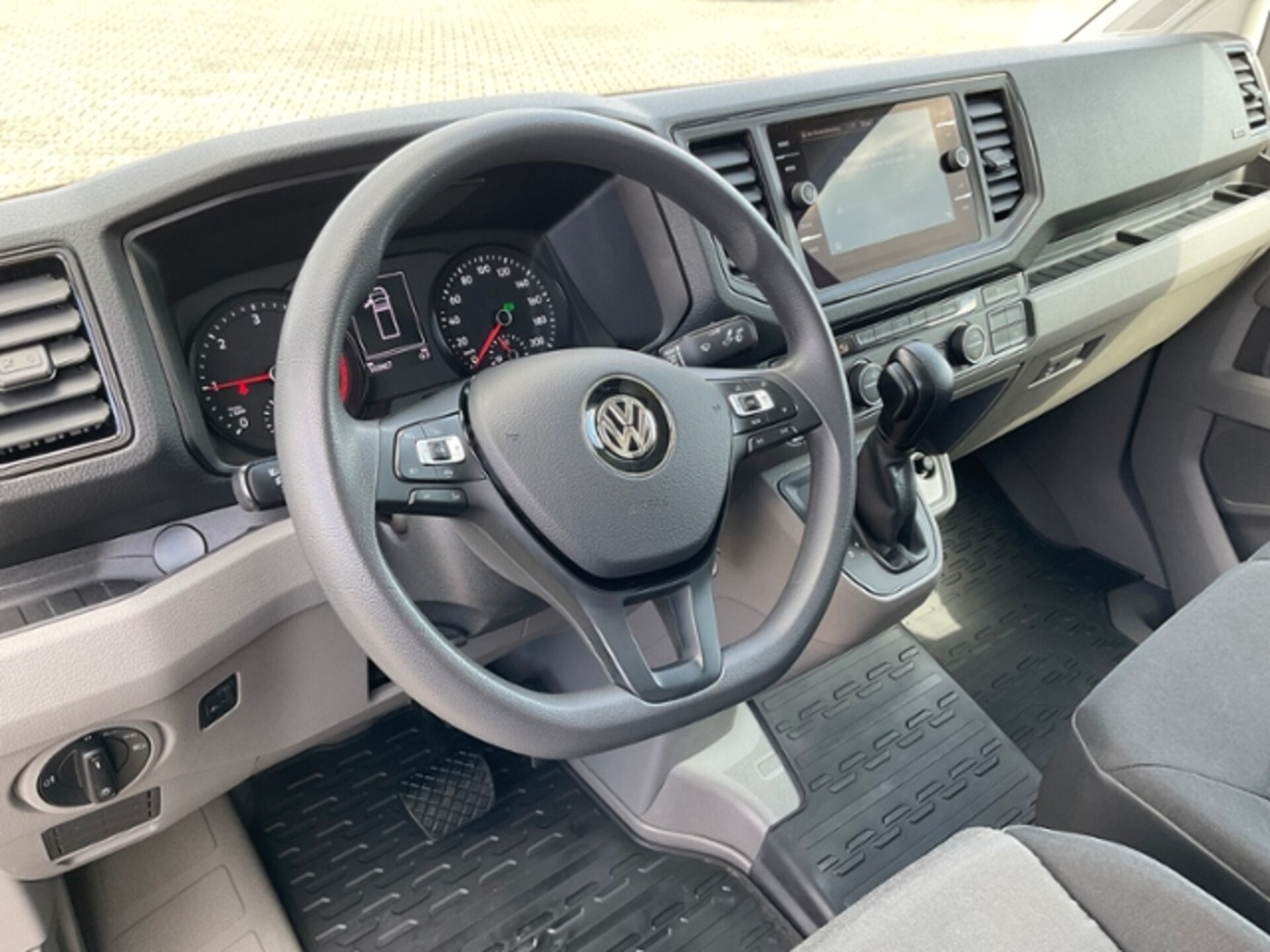 Volkswagen Crafter Einzelkabine langer Radstand