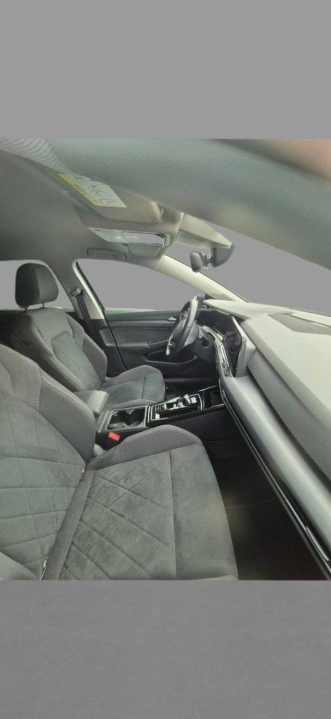 Volkswagen Golf Style