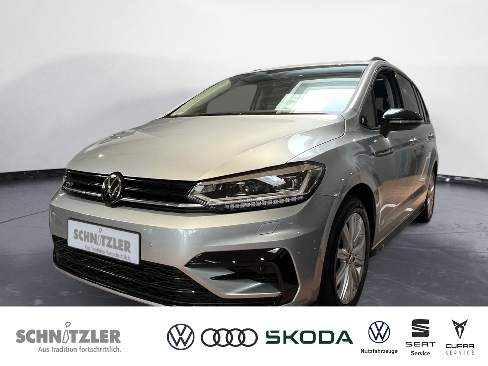 Volkswagen Touran — Volkswagen Touran 1.5 TSI DSG Highline LED/NAVI/KAMERA/PANO/APP+++