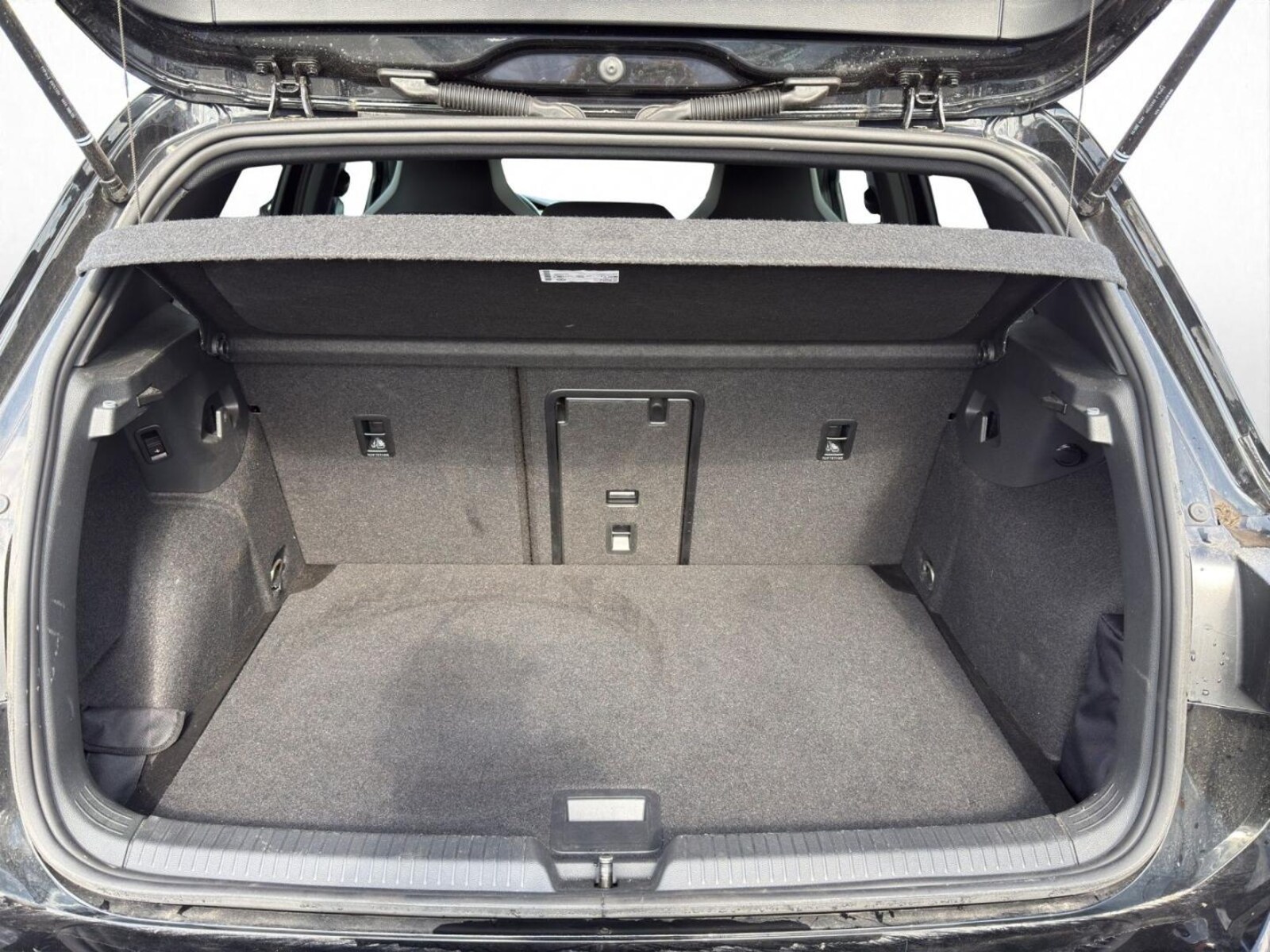 Volkswagen Golf – Bild 13