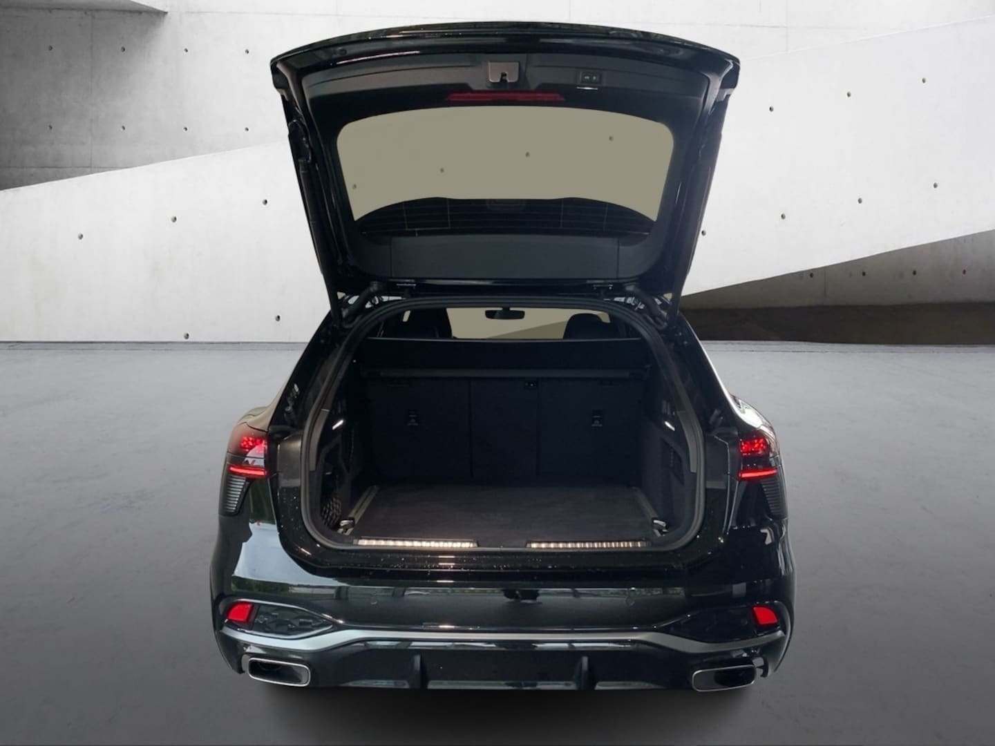 Bild über Audi A6 Avant TFSI quattro 270 kW S tronic - für weitere Informationen kontaktieren Sie den Audi Partner