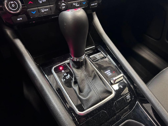 2025 Jeep Compass Limited - Photo 17
