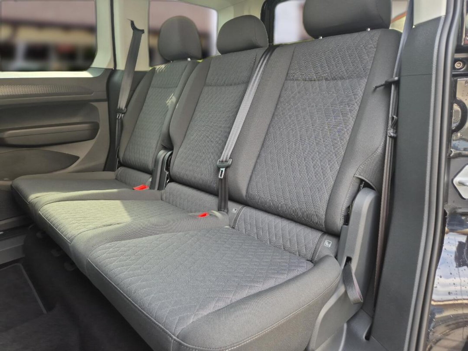 Volkswagen Caddy – Bild 11