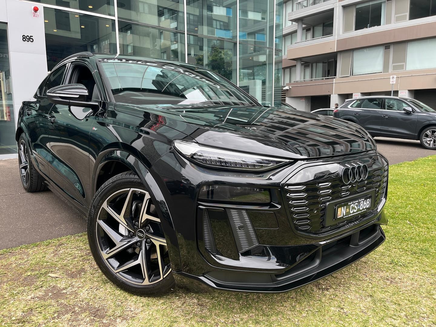 Image about Audi Q6 Sportback e-tron e-tron quattro