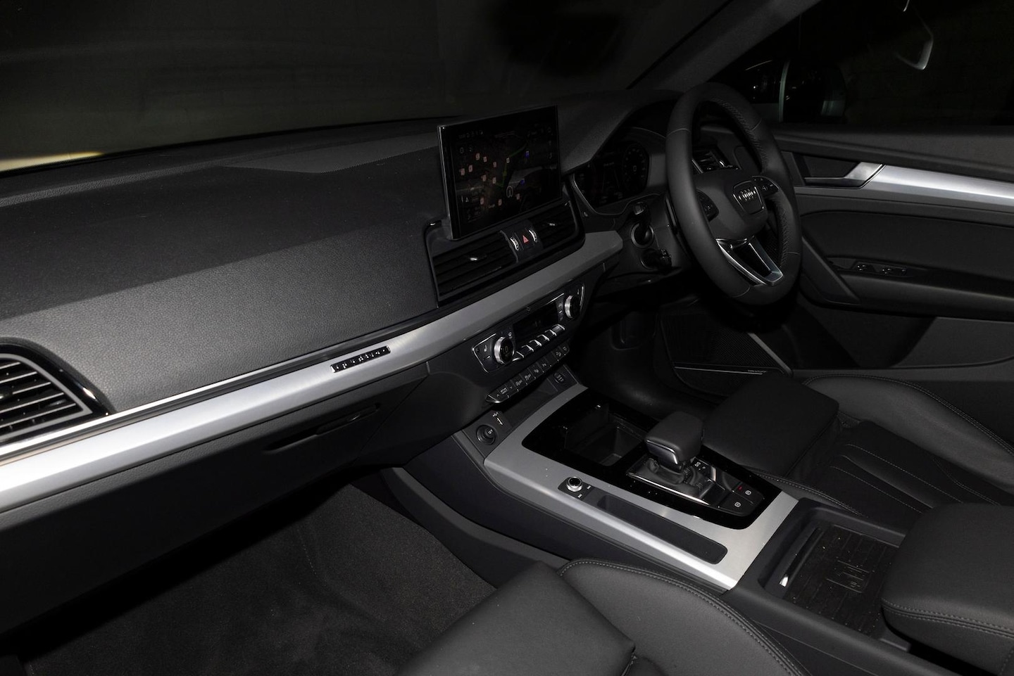 Image about Audi Q5 Sportback 40 TDI quattro S tronic