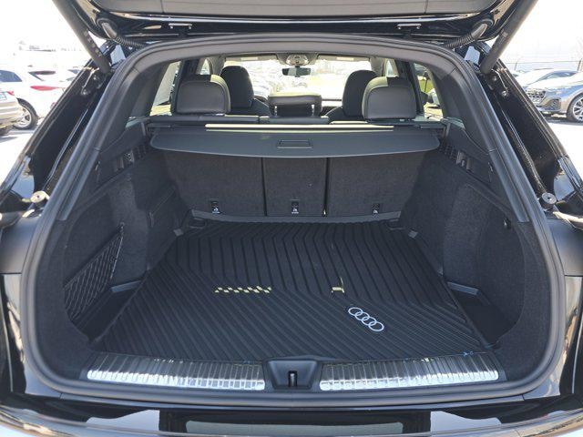 2026 Audi SQ5 Premium Plus - Photo 16