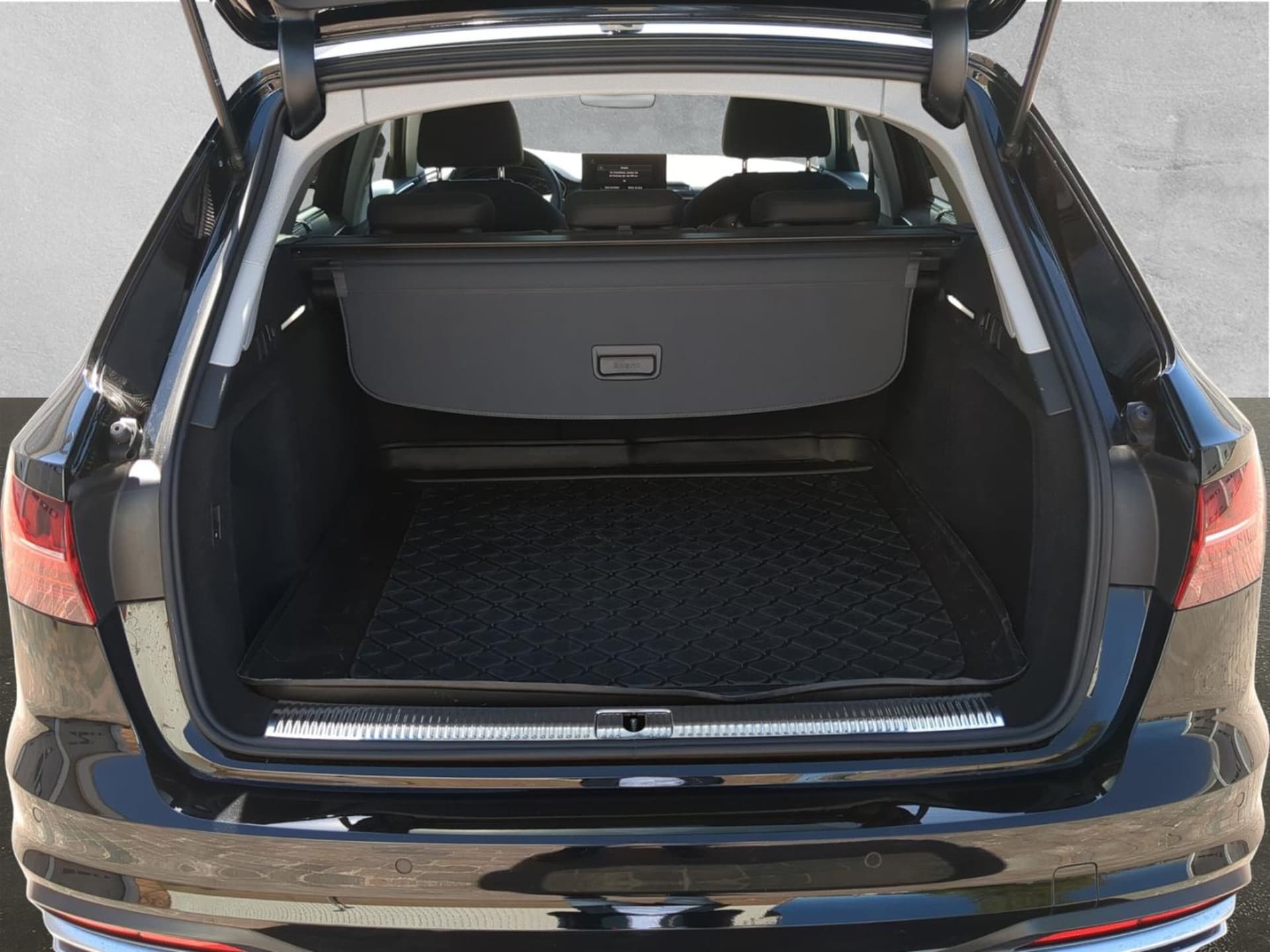 Audi A4 Avant Advanced