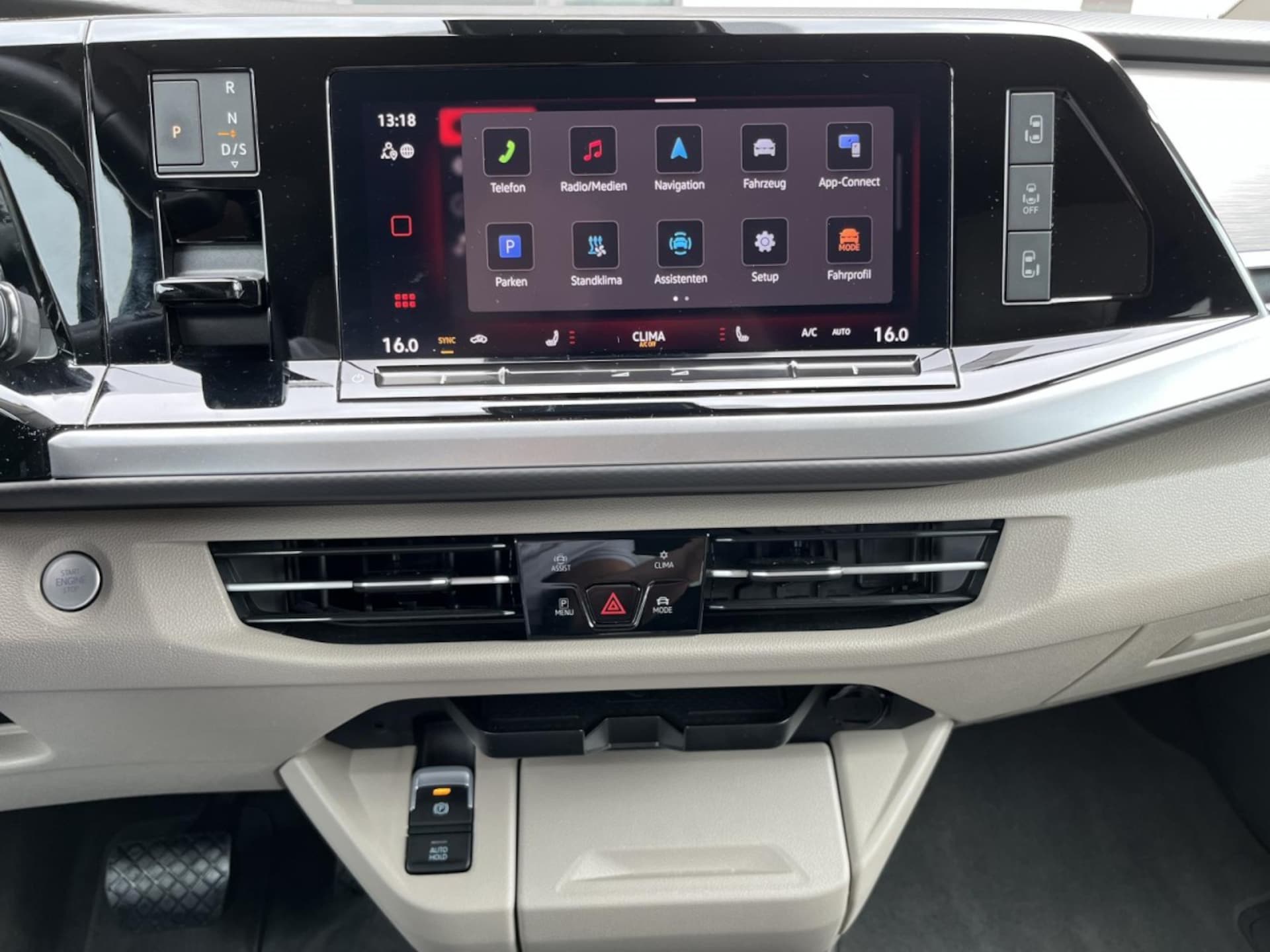 Volkswagen Multivan Life
