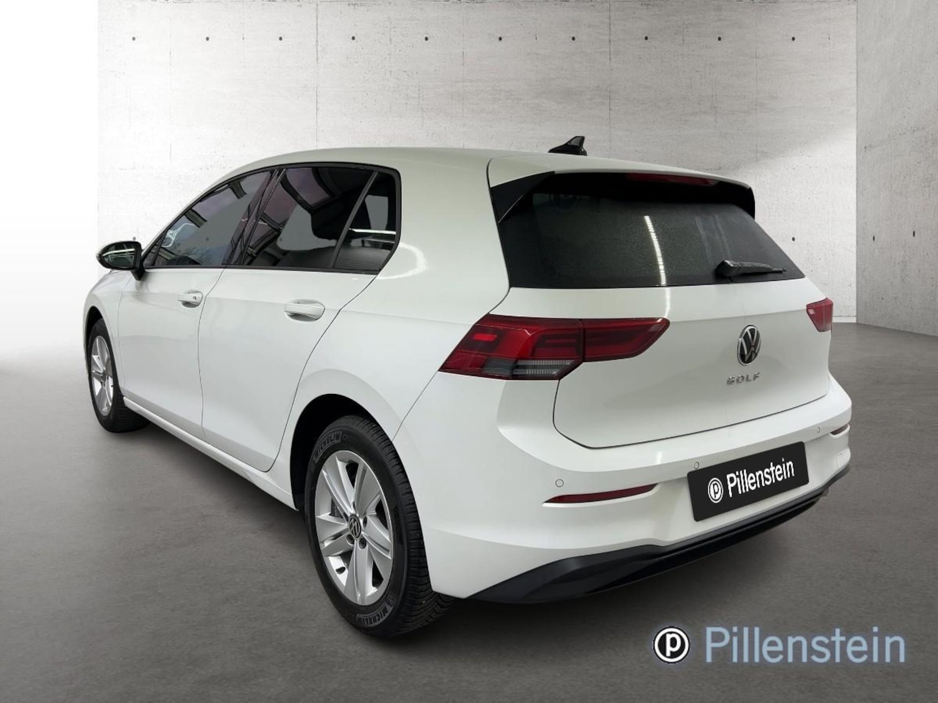 Volkswagen Golf Life