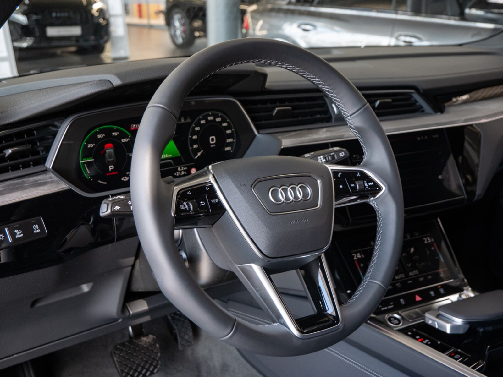 Audi Q8 e-tron – Bild 27