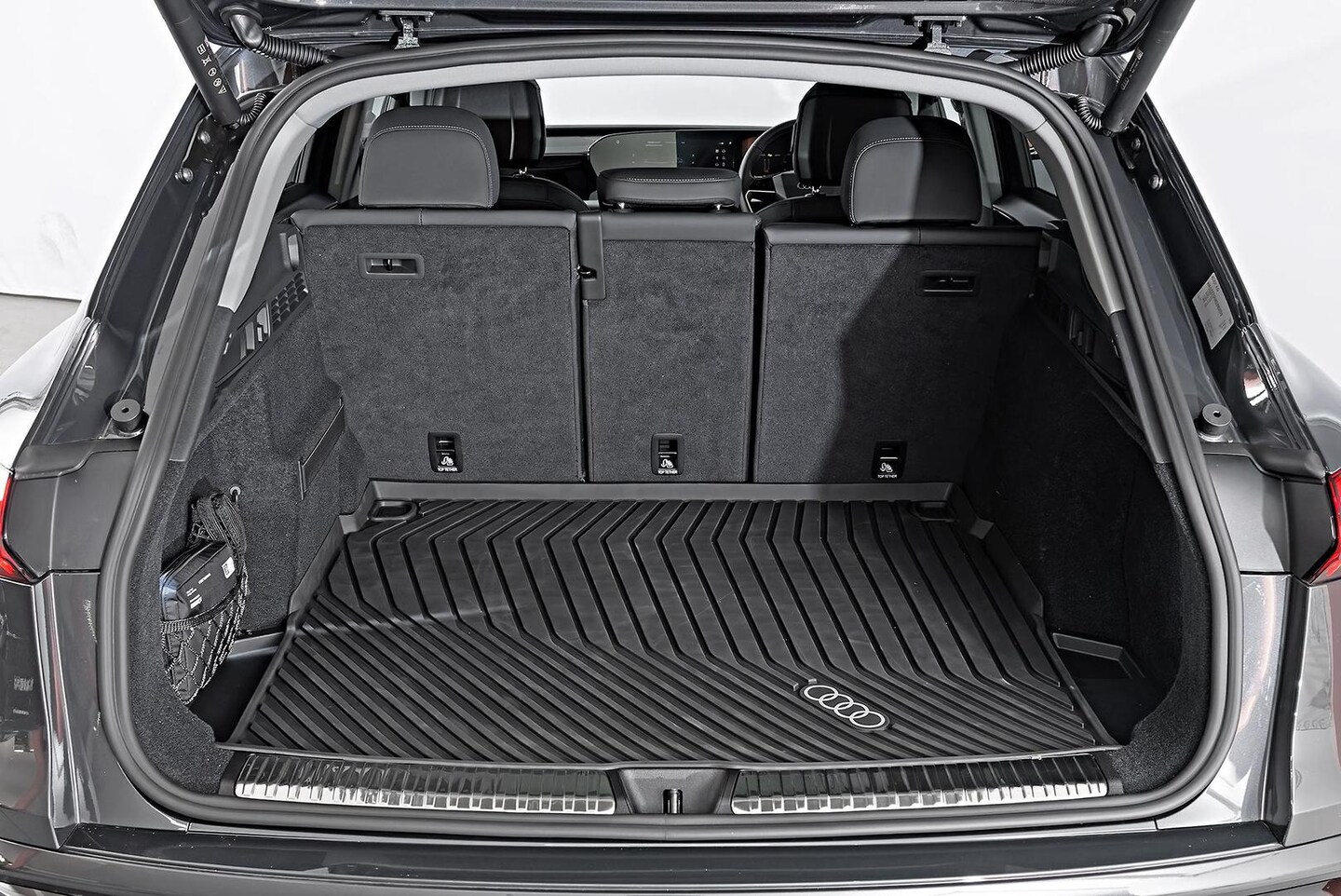 Image about Audi Q5 SUV TDI quattro 150 kW