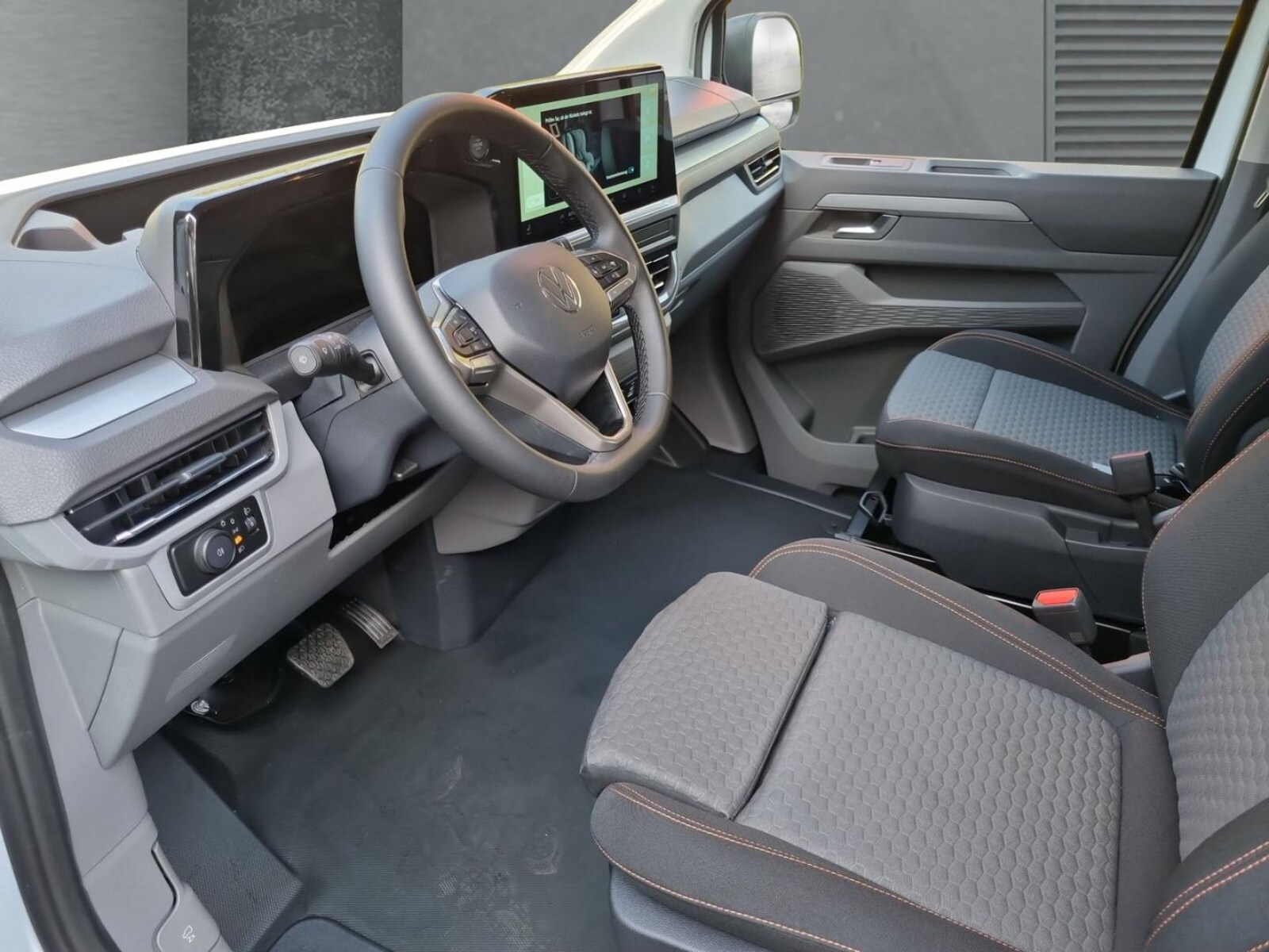 Volkswagen Transporter Kombi kurzer Radstand – Bild 6