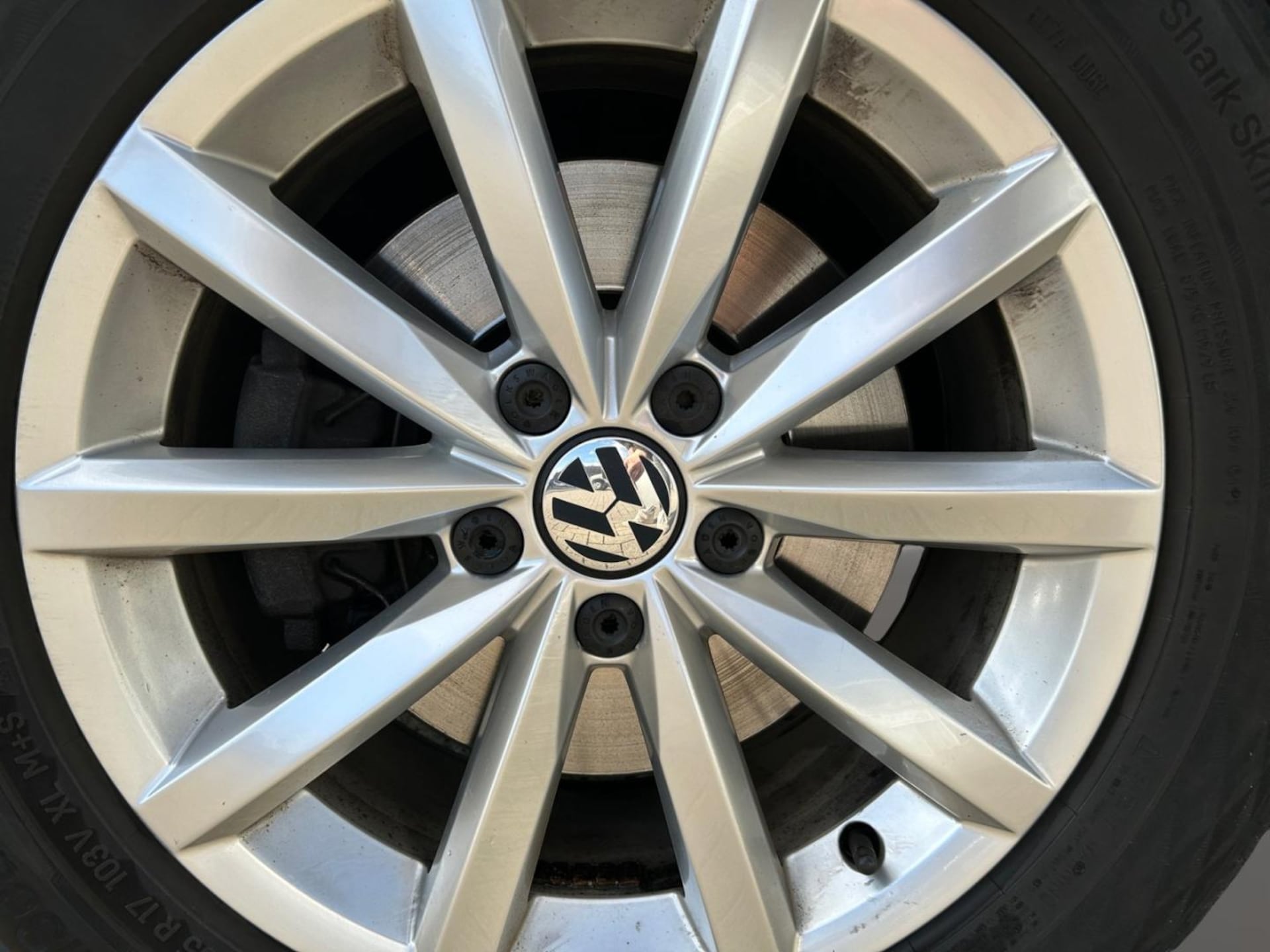 Volkswagen Tiguan LOUNGE Sport & Style