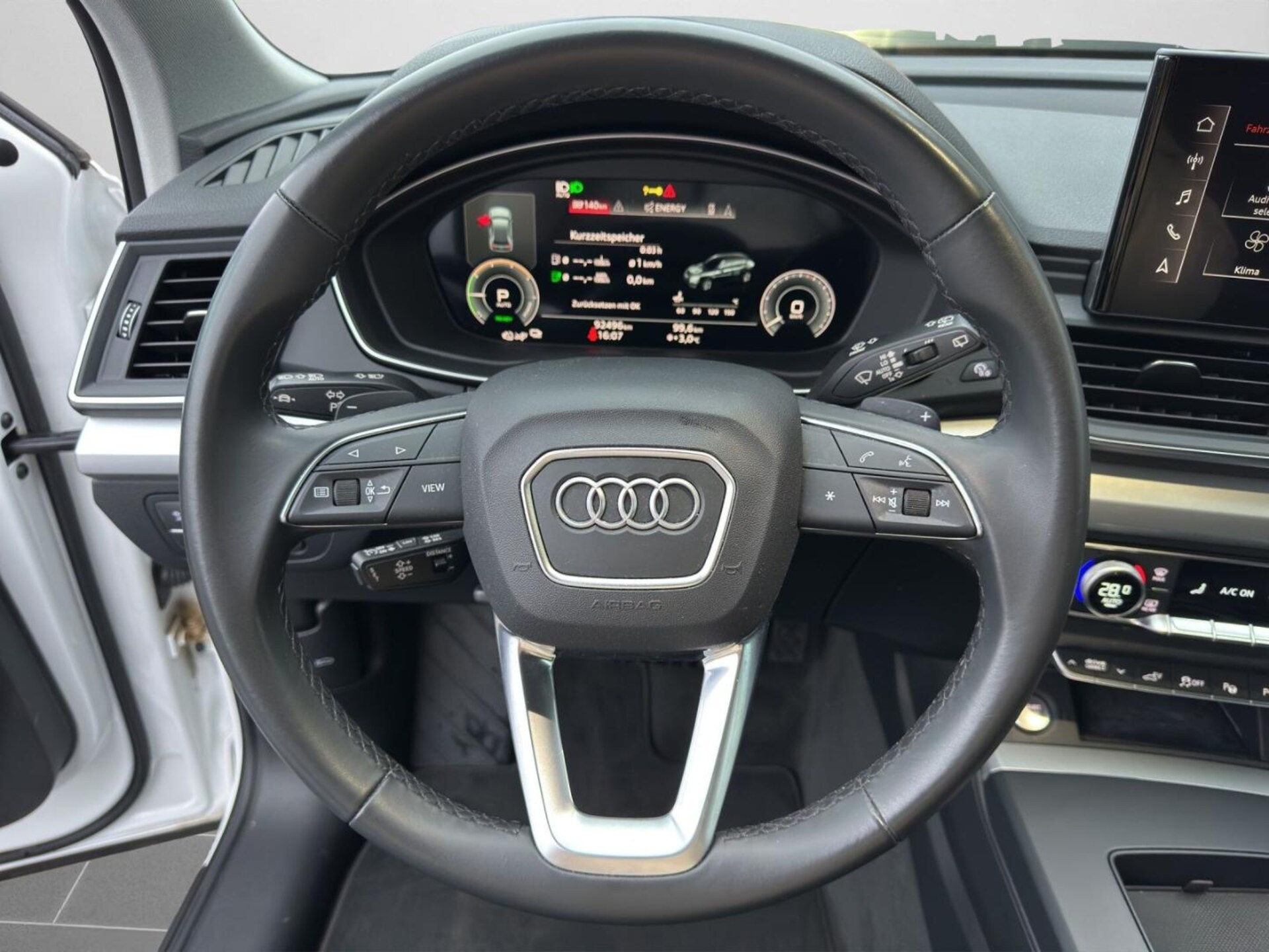 Audi Q5 TFSI e S line