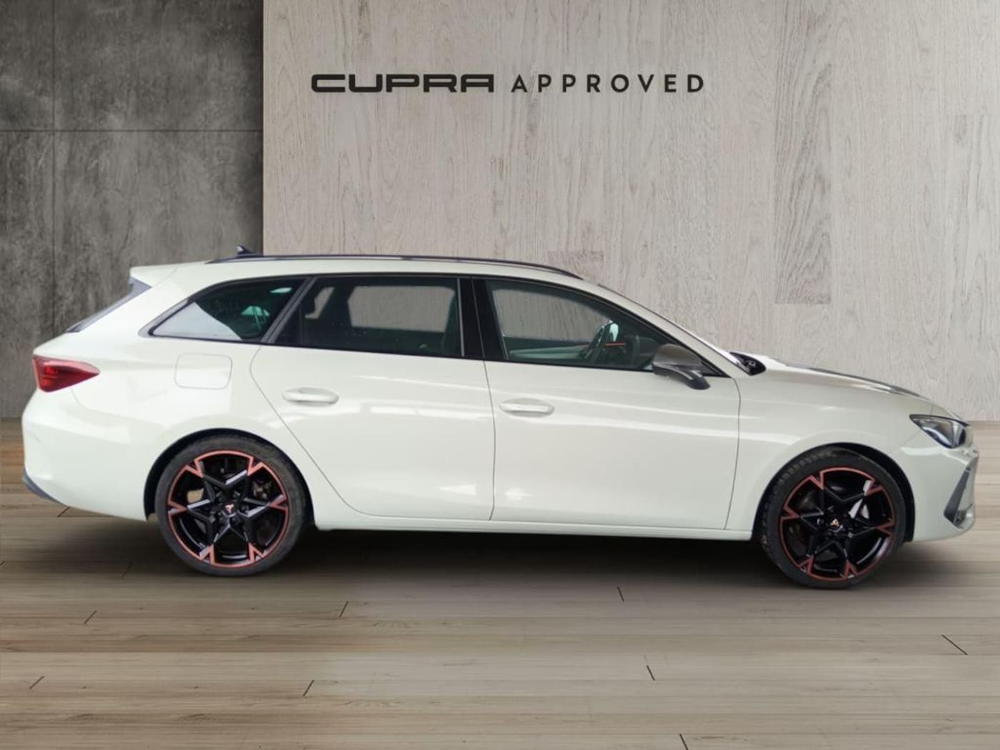 CUPRA Leon Sportstourer 1.5 eTSI DSG 110 kW (150 CV) — photo 3