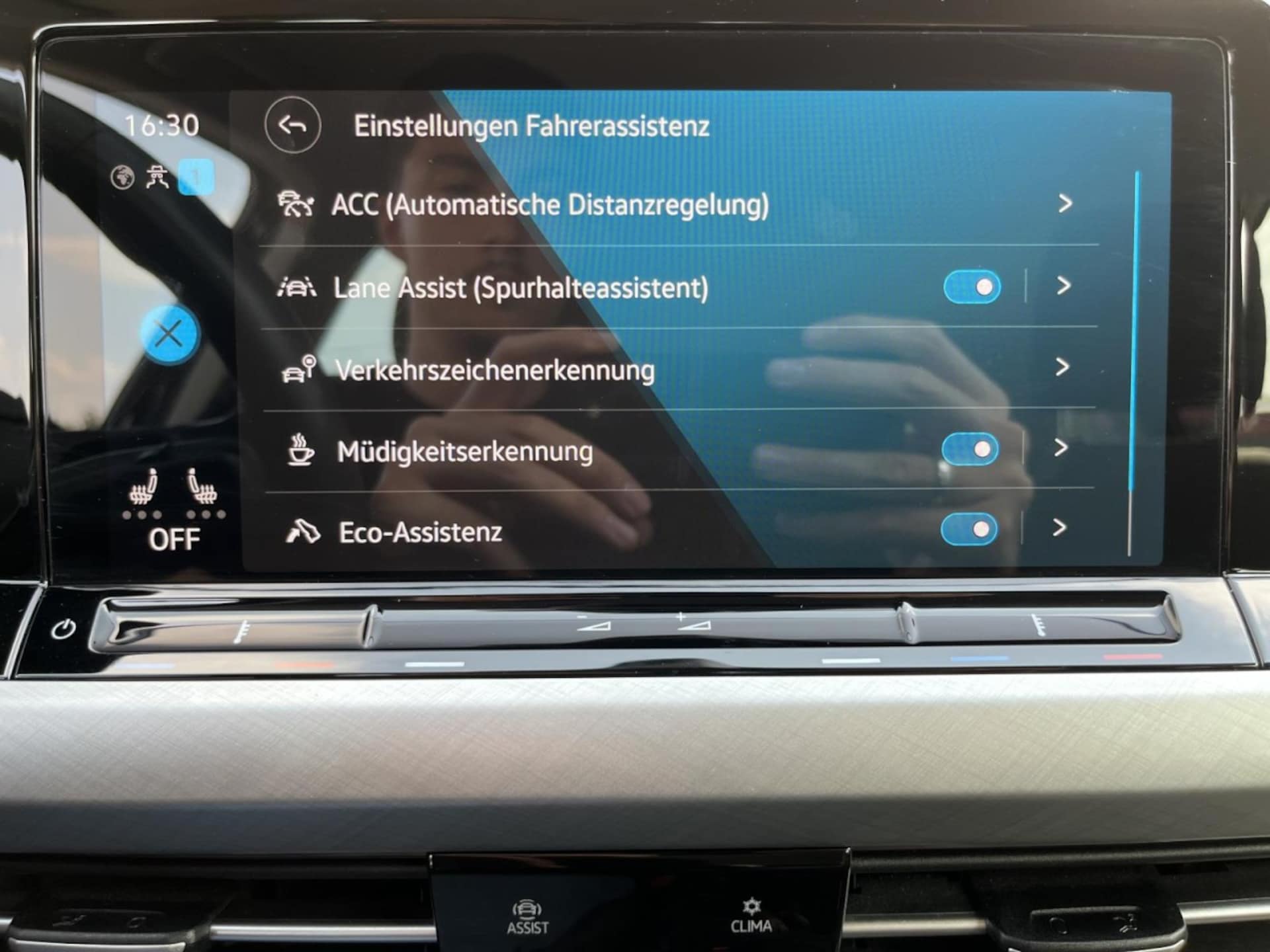 Volkswagen Golf Variant Life