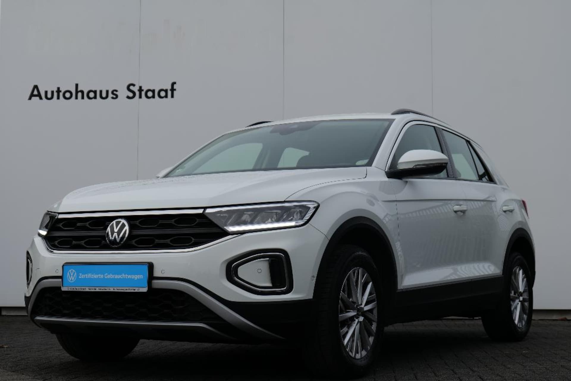 Volkswagen T-Roc Life