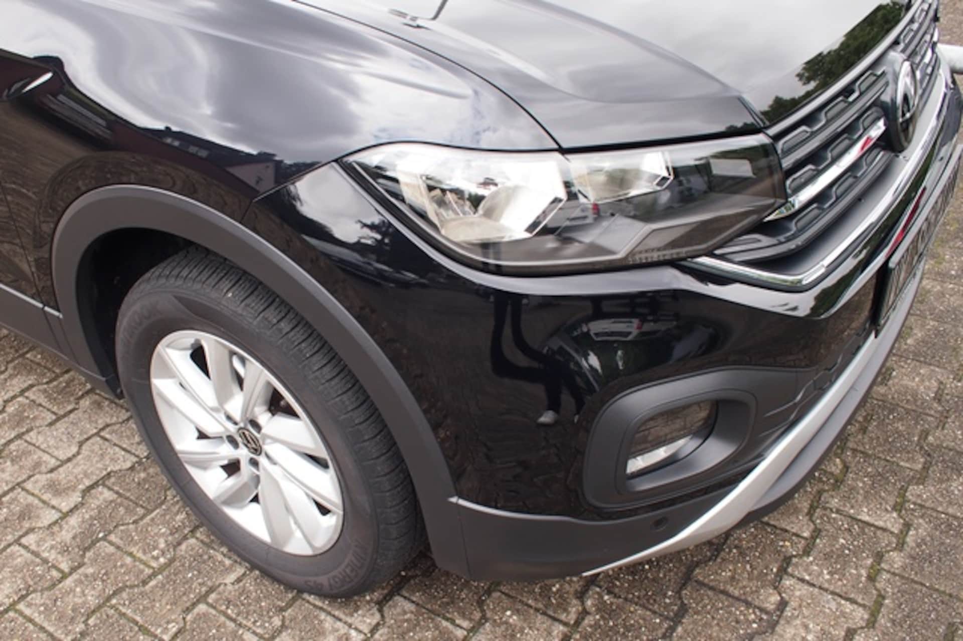 Volkswagen T-Cross Life