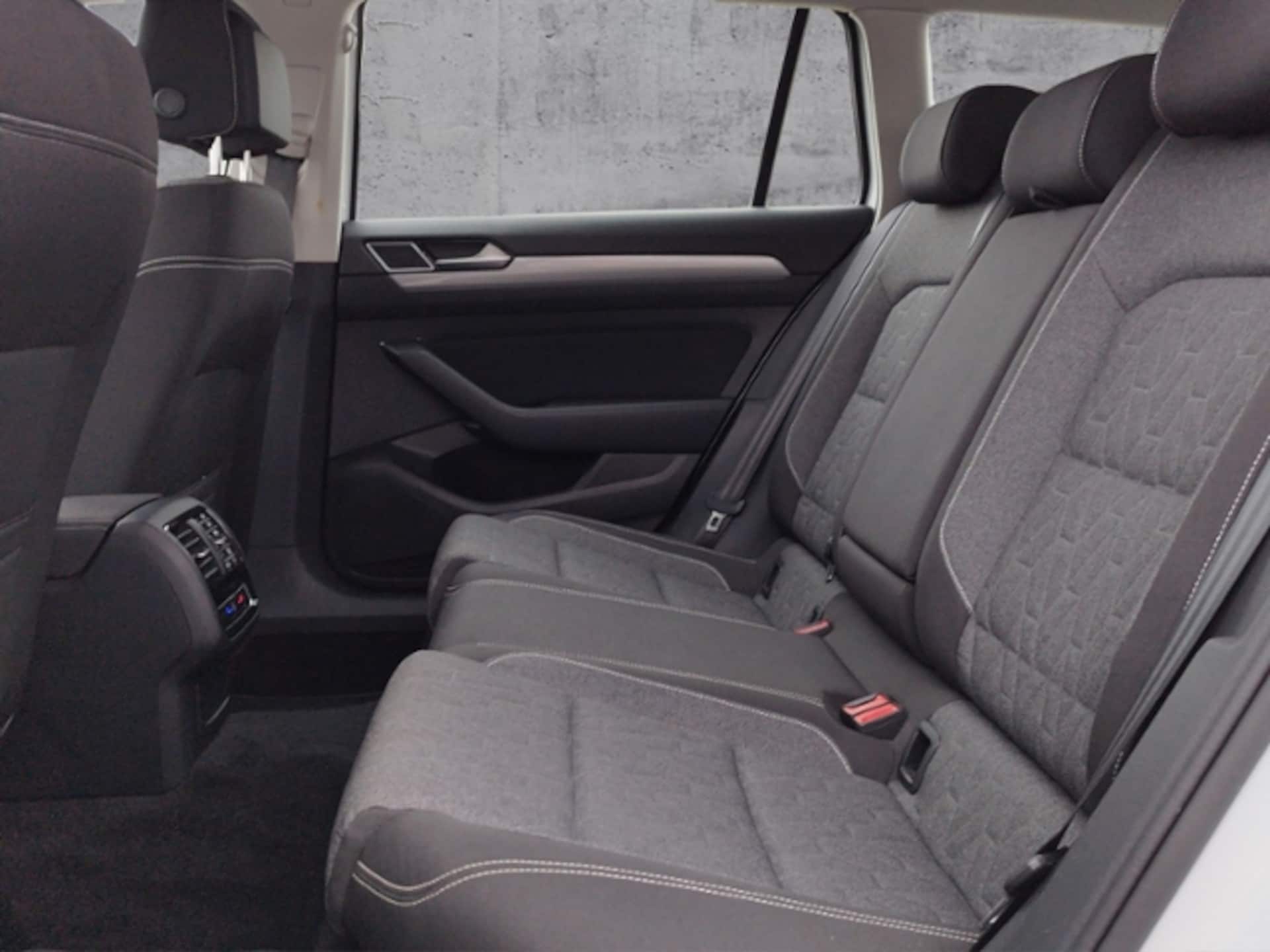 Volkswagen Passat Variant Business