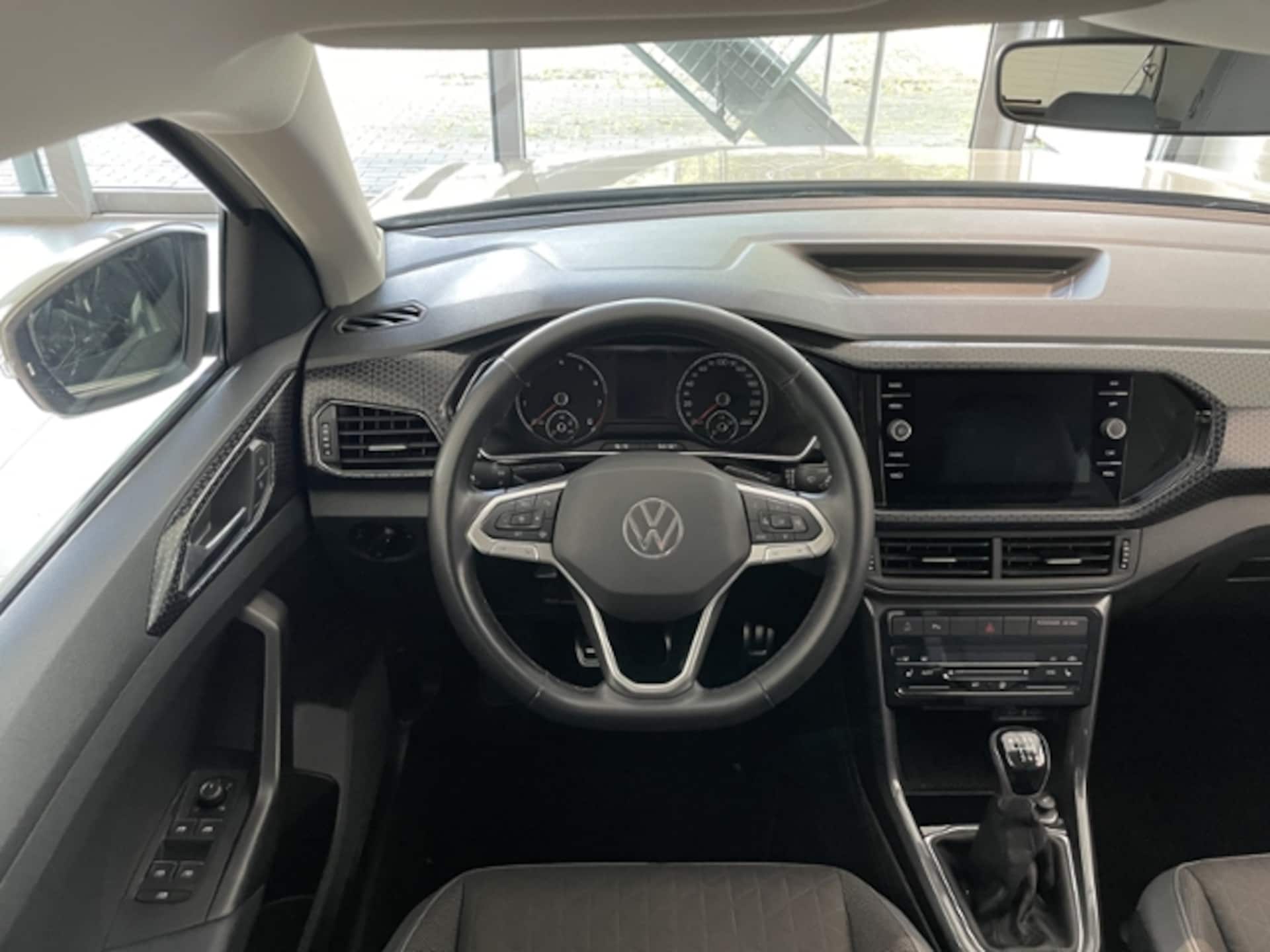 Volkswagen T-Cross Style