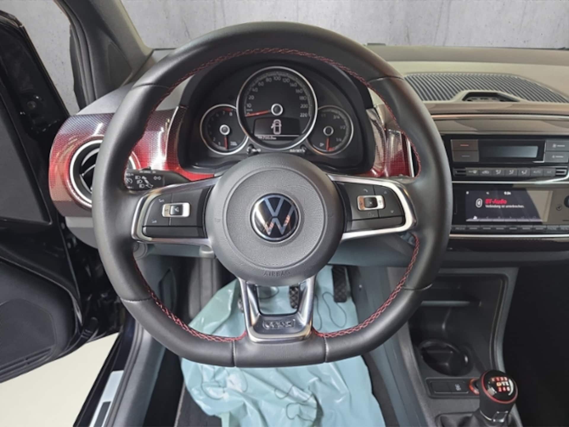 Volkswagen up! GTI