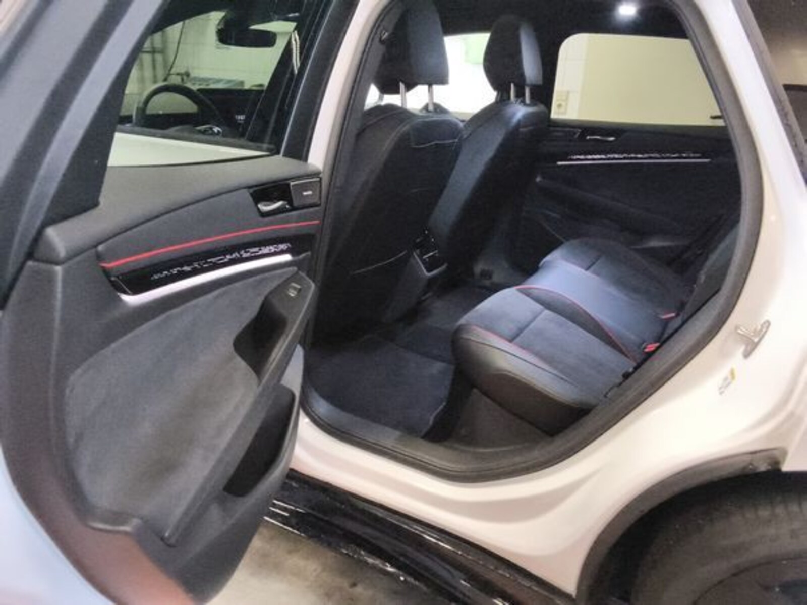 Volkswagen ID.7 Tourer – Bild 7