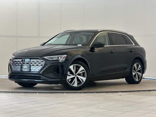 2024 Audi Q8 e-tron