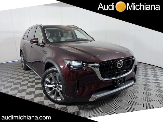 Photo of 2024 Mazda CX-90 