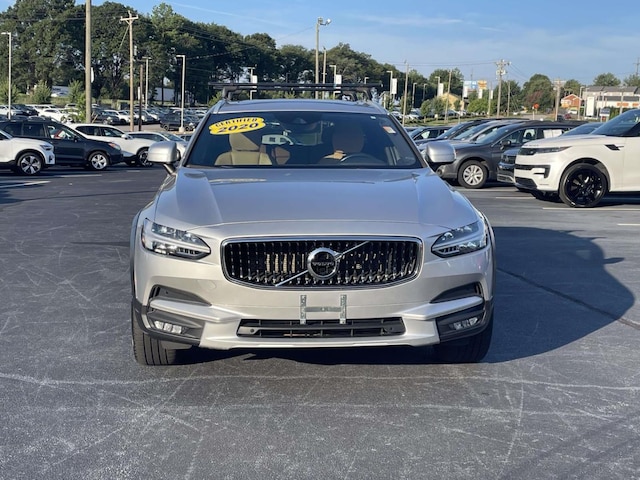 2020 Volvo V90 Cross Country