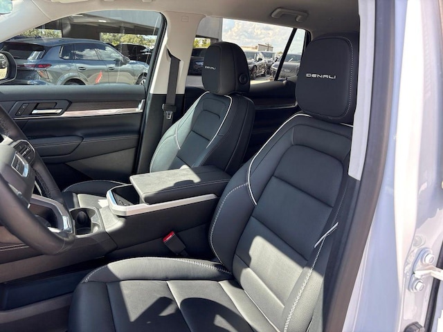 2026 GMC Terrain Denali - Photo 13