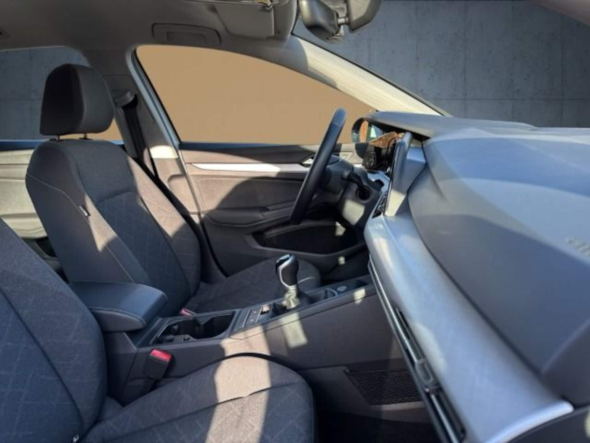Volkswagen Golf Variant Life
