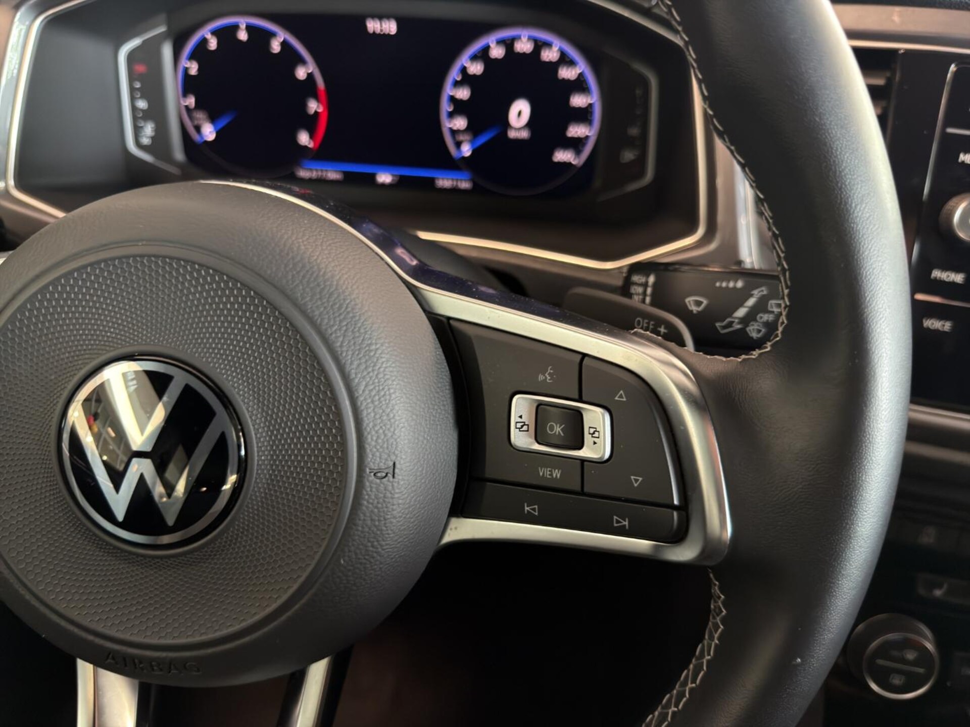 Volkswagen T-Roc Sport
