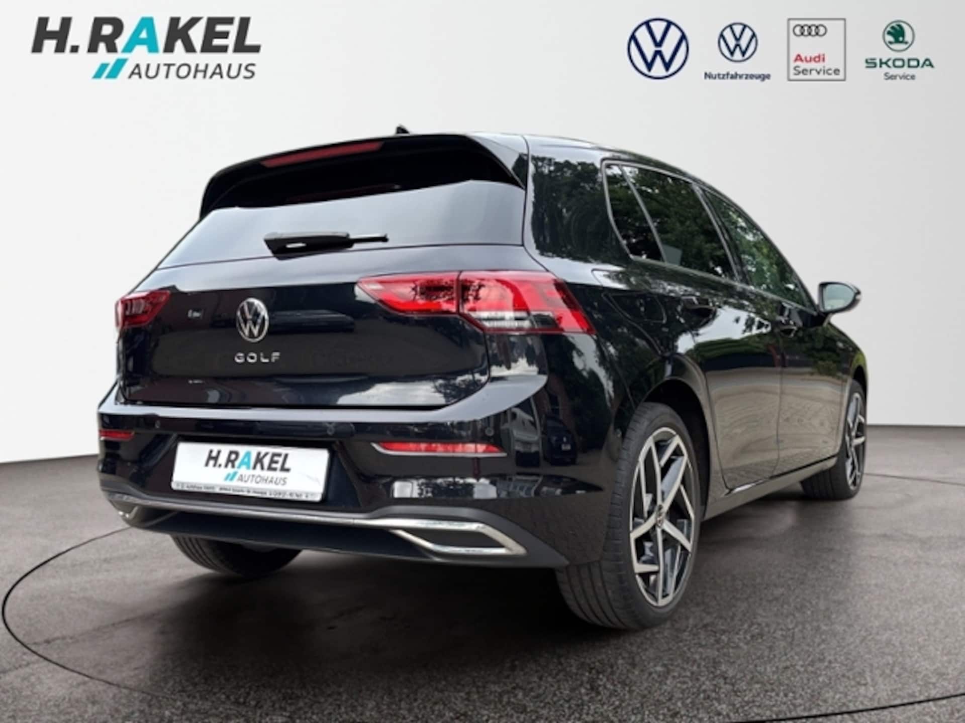 Volkswagen Golf Style
