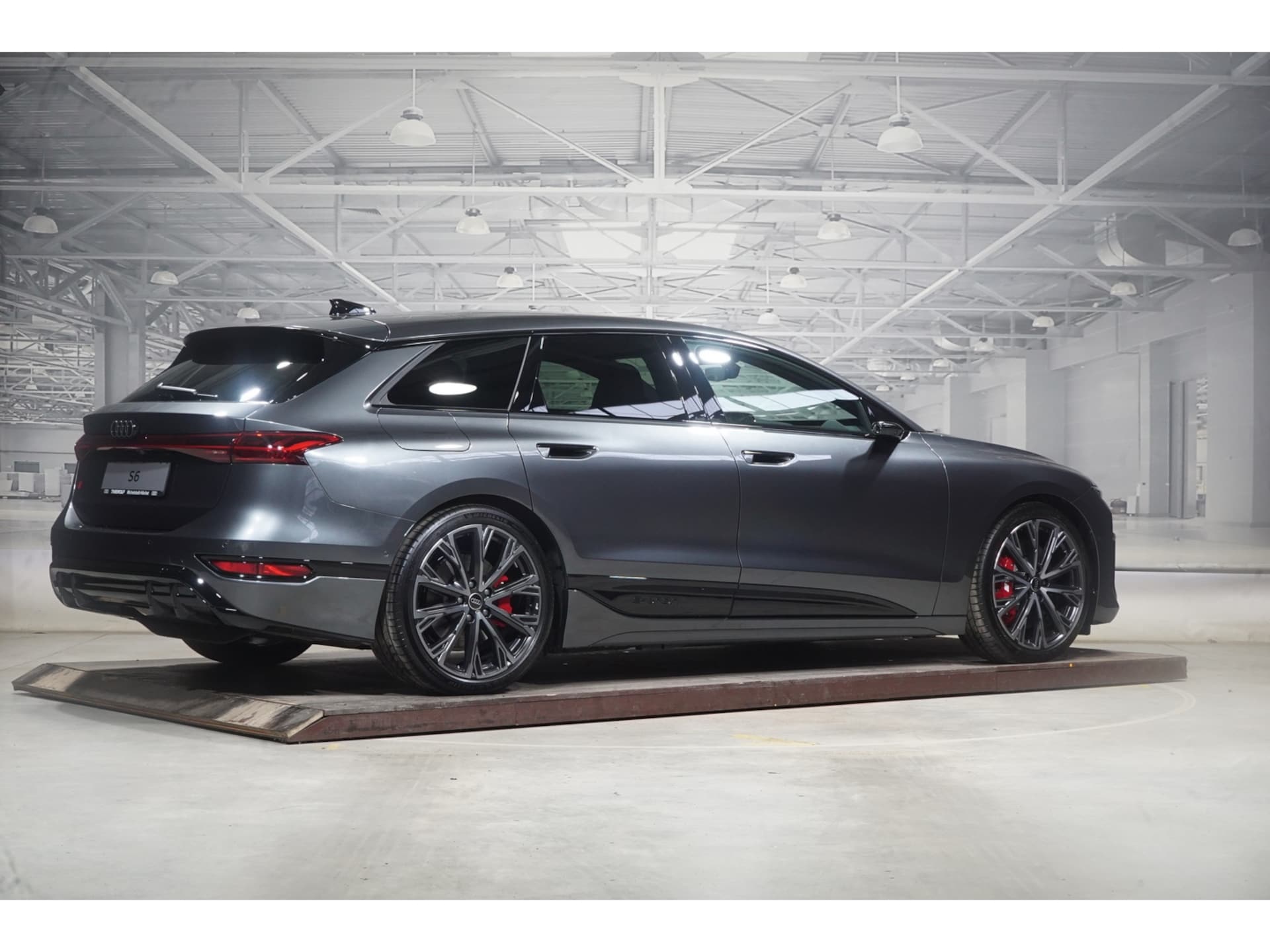 Audi S6 Avant e-tron edition one