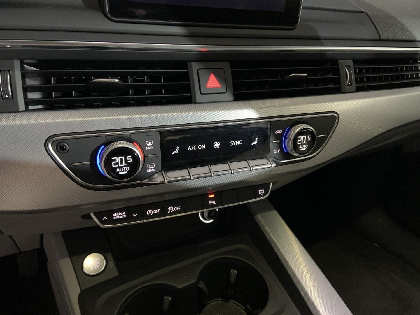Image about Audi A4 Avant Business Sport 2.0 TDI 110 kW (150 PS) 6-marce
