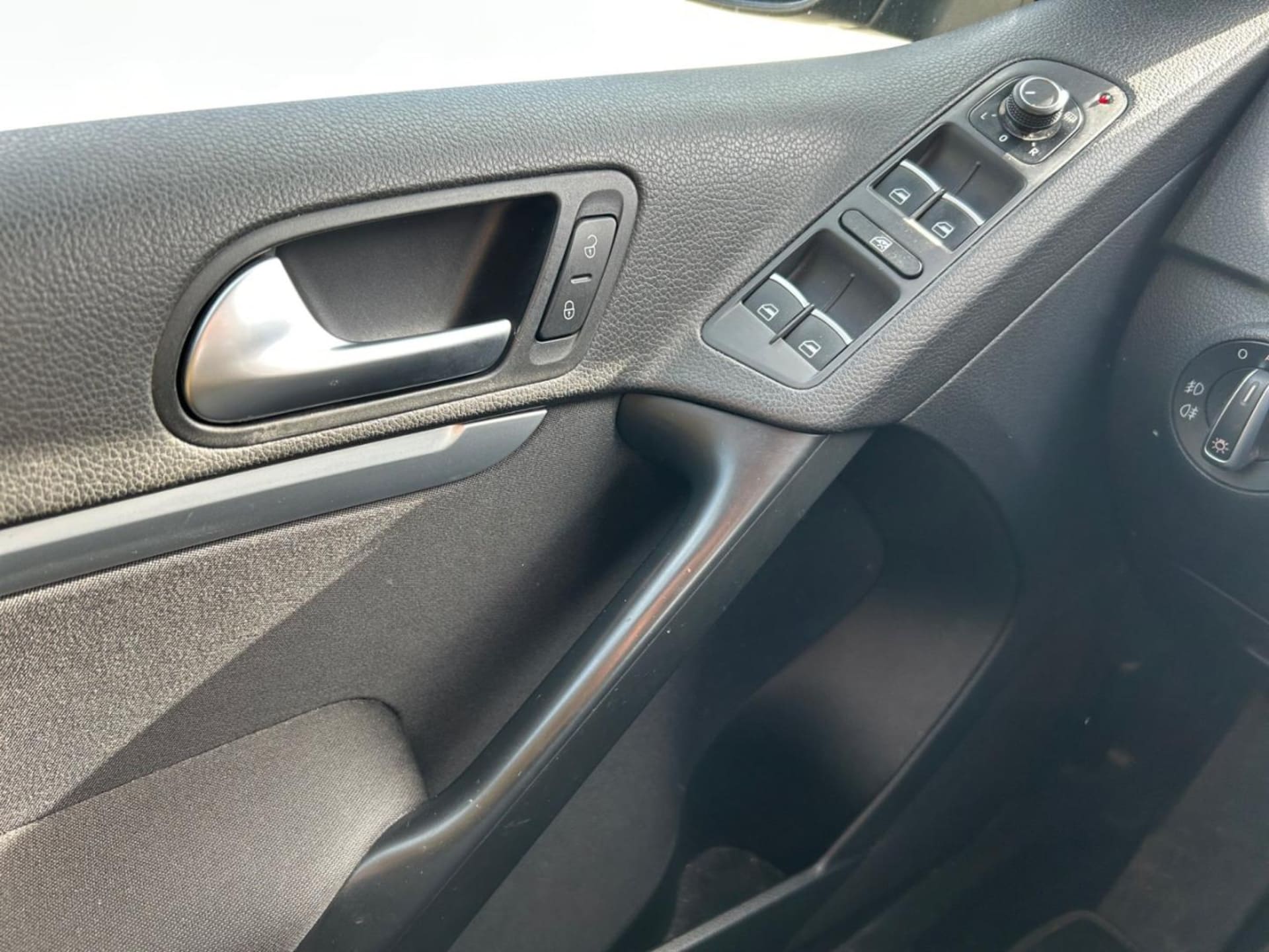 Volkswagen Tiguan LOUNGE Sport & Style