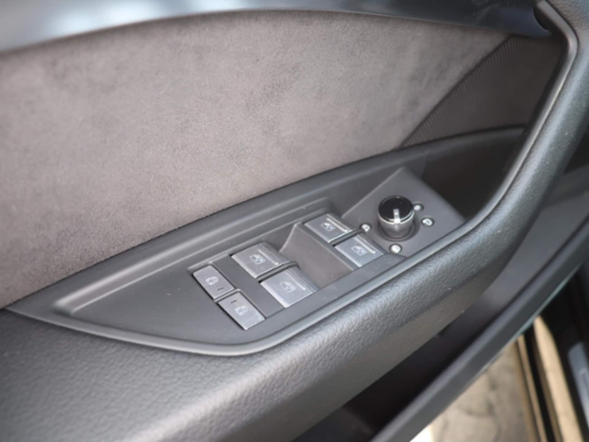 Audi e-tron Sportback S line