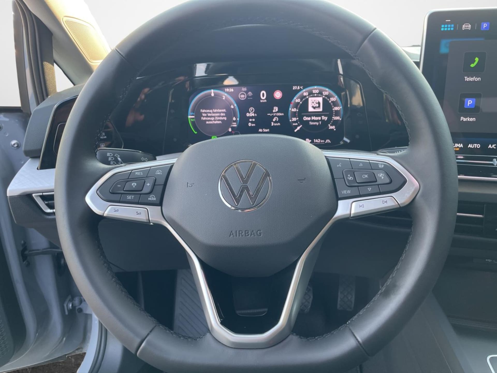Volkswagen Golf Life
