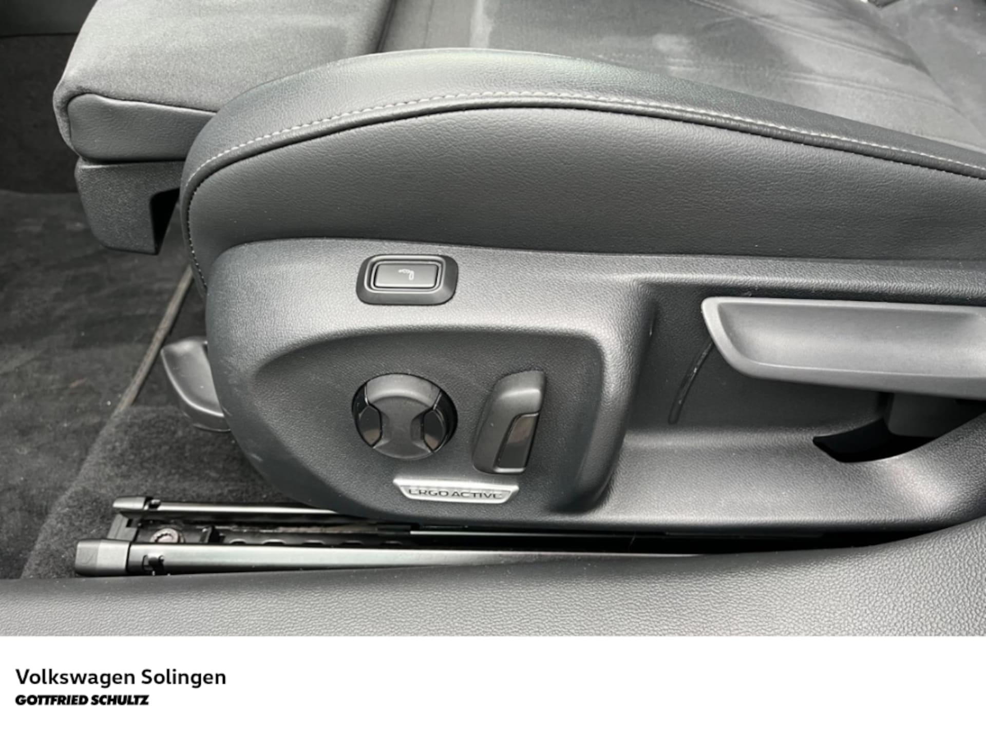 Volkswagen Passat Business