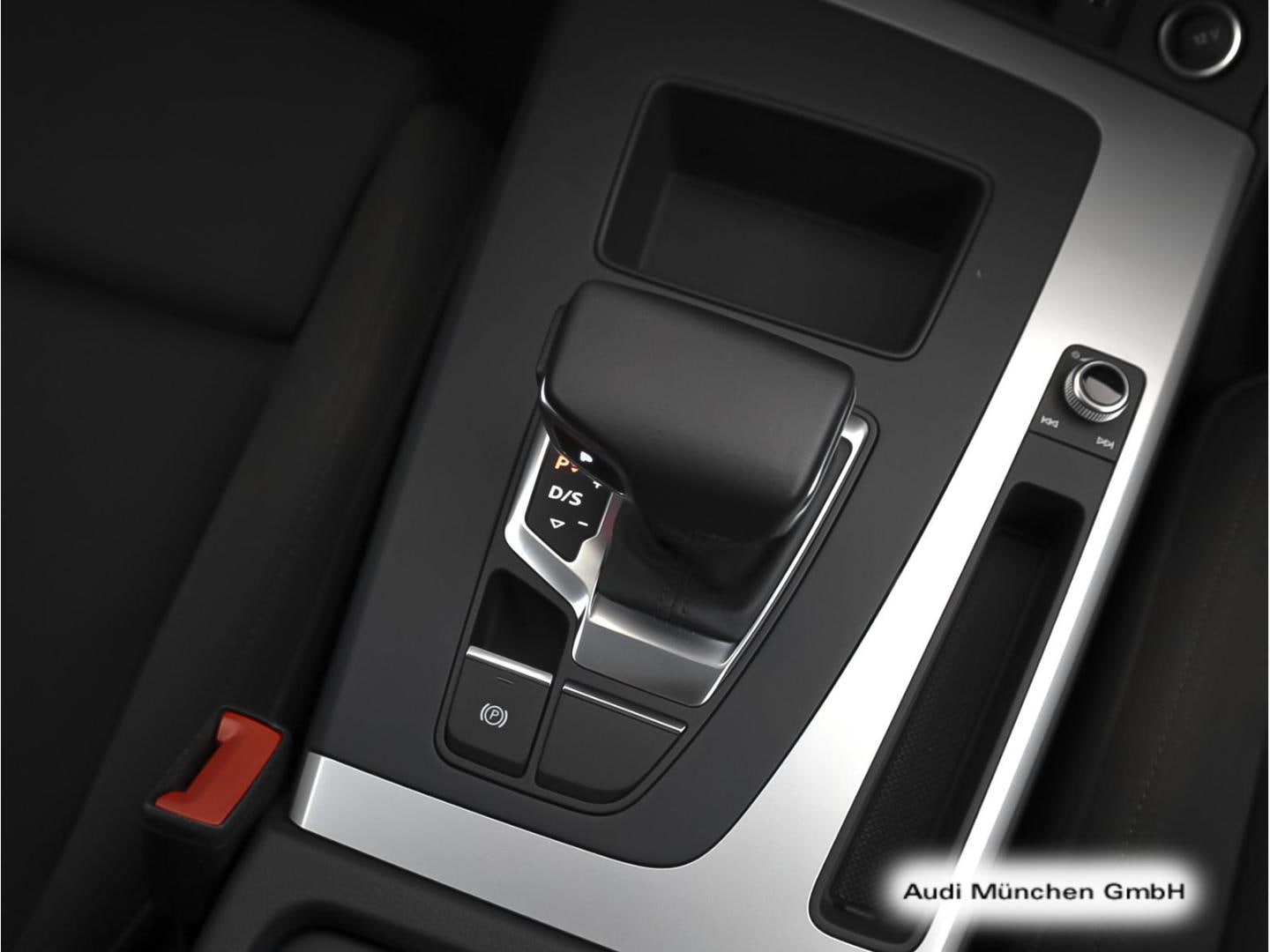 Bild über Audi Q5 Sportback 50 TDI quattro tiptronic - für weitere Informationen kontaktieren Sie den Audi Partner