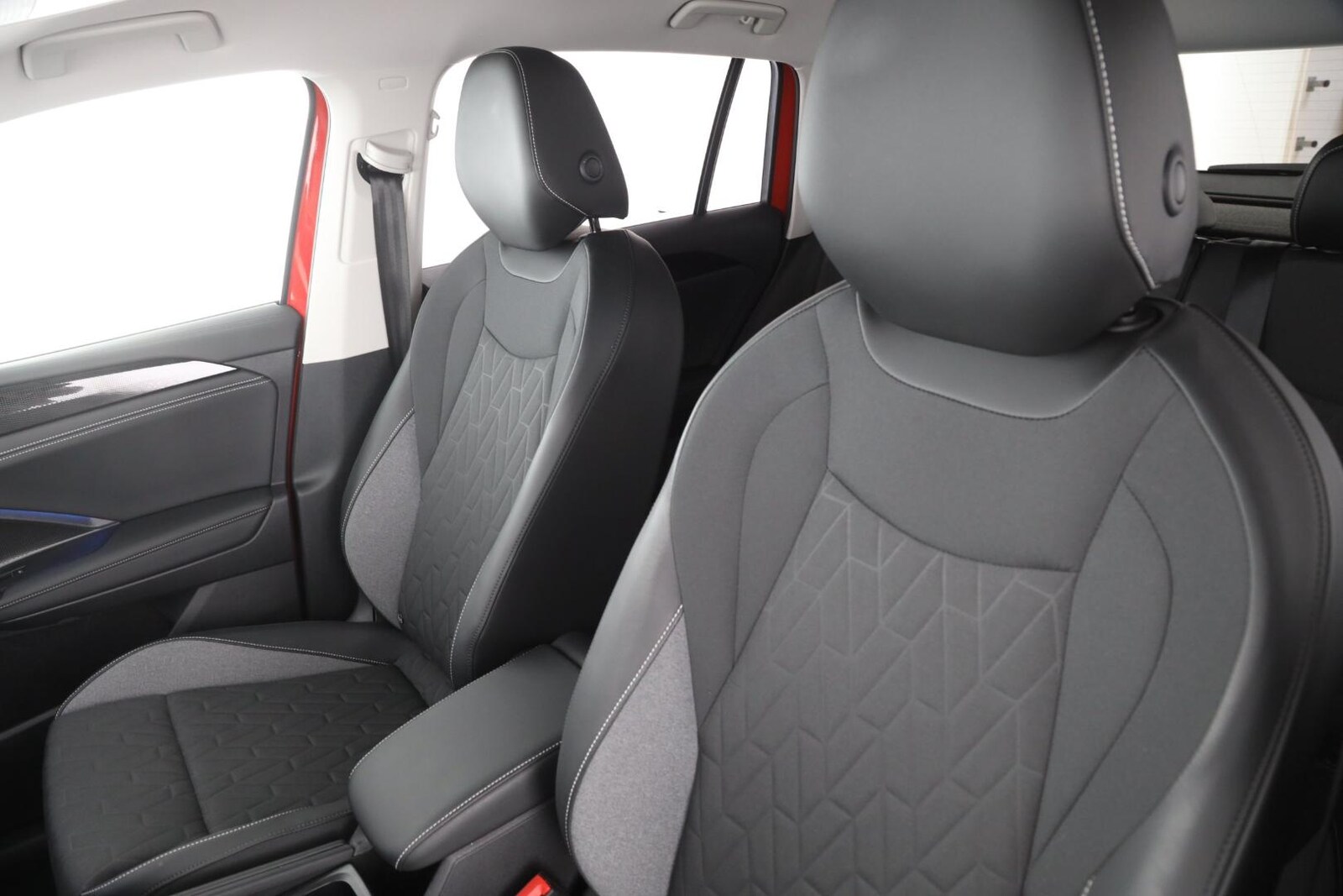 Volkswagen Tiguan – Bild 12